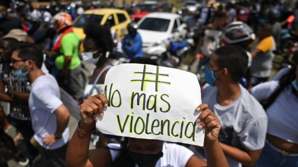 Colombia: M�s de 8 millones de personas bajo influencia de grupos armados