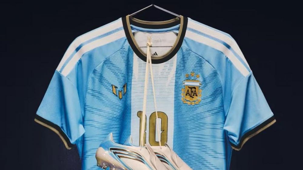 La f�brica que produce las camisetas de la Selecci�n, River y Boca reduce empleos y suspende trabajadores