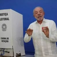 Lula da Silva, el ex obrero metal�rgico, volvi� a ganar y gobernar� Brasil por cuarta vez