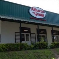 Granja Tres Arroyos en Concepci�n del Uruguay: 480 despedidos reclaman cuatro quincenas adeudadas y advierten que no permitir�n que se vuelva a faenar