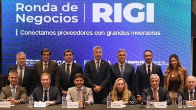 Los gobernadores dialoguistas volvieron a alinearse detr�s de Karina, Santilli y Caputo