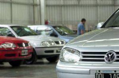 En lo que va del a�o, la venta de autos usados cay� 30% en Mendoza