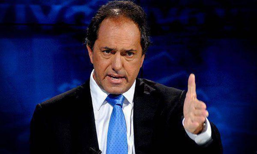 Daniel Scioli: "Le exijo a la Polic�a que busque a los asesinos que le arruinan la vida a las personas"