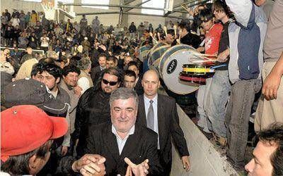 Das Neves encabez� un acto con el respaldo de los "dragones"
