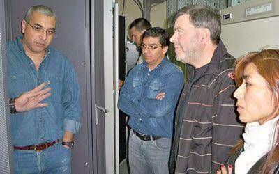 Configuran equipamiento en la Central Telef�nica