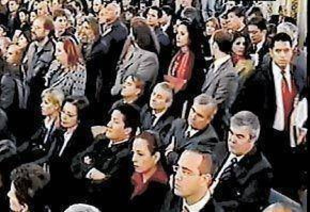 La oposici�n pide la interpelaci�n de An�bal F. por el caso Antonini