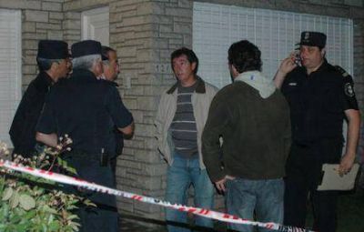 Conmociona a Mar del Plata el asesinato de nueve pu�aladas a madre e hijo en el Puerto
