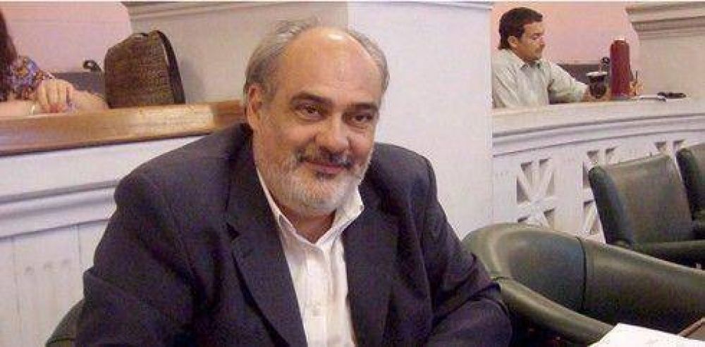 Los intendentes radicales se re�nen con Ricardo Colombi