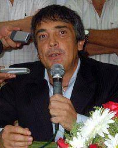 Juran los senadores por Corrientes