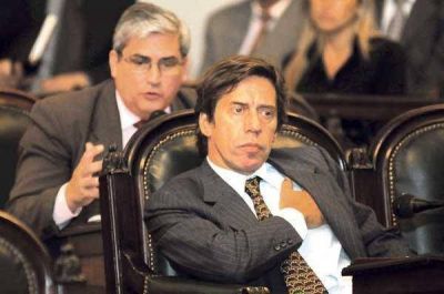 Opositores denuncian que les ocultan datos del Presupuesto