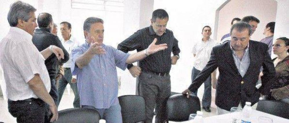 La ma�ana en la que Duhalde pidi� "echar a Kirchner"