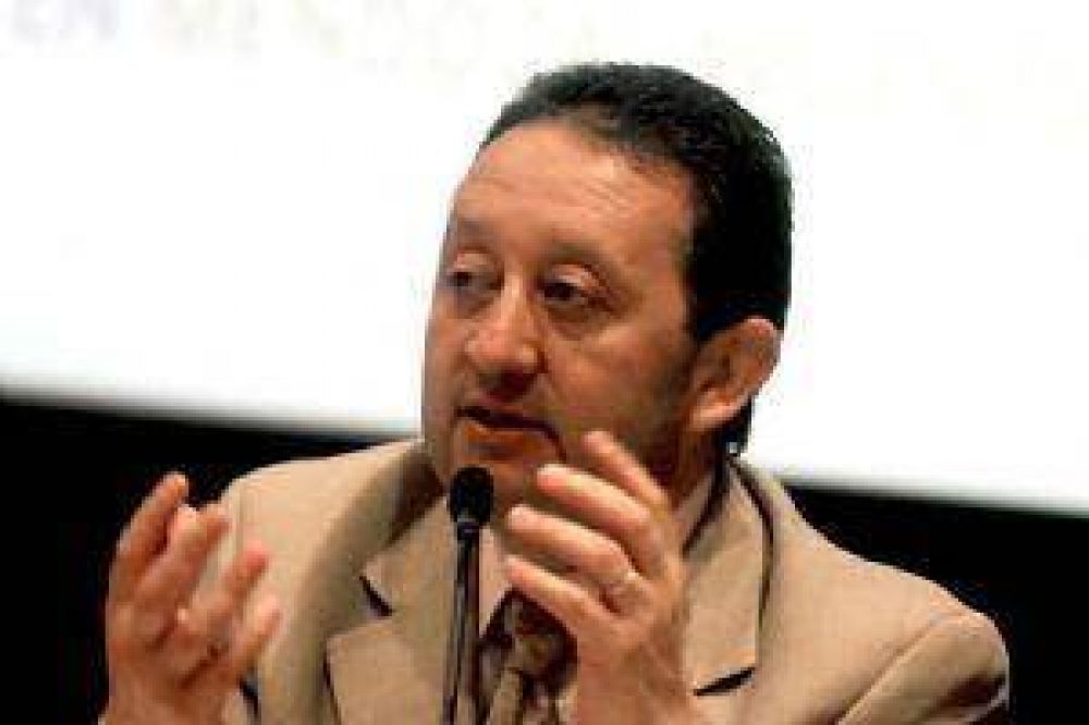 Jaque pide fondos al Banco Naci�n para afrontar "urgencias"