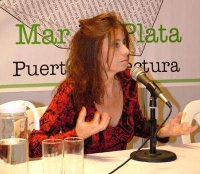 "Mujeres visibles, madres invisibles"