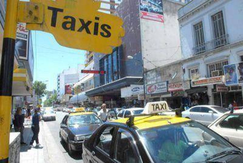 Suben las tarifas de taxis y remises