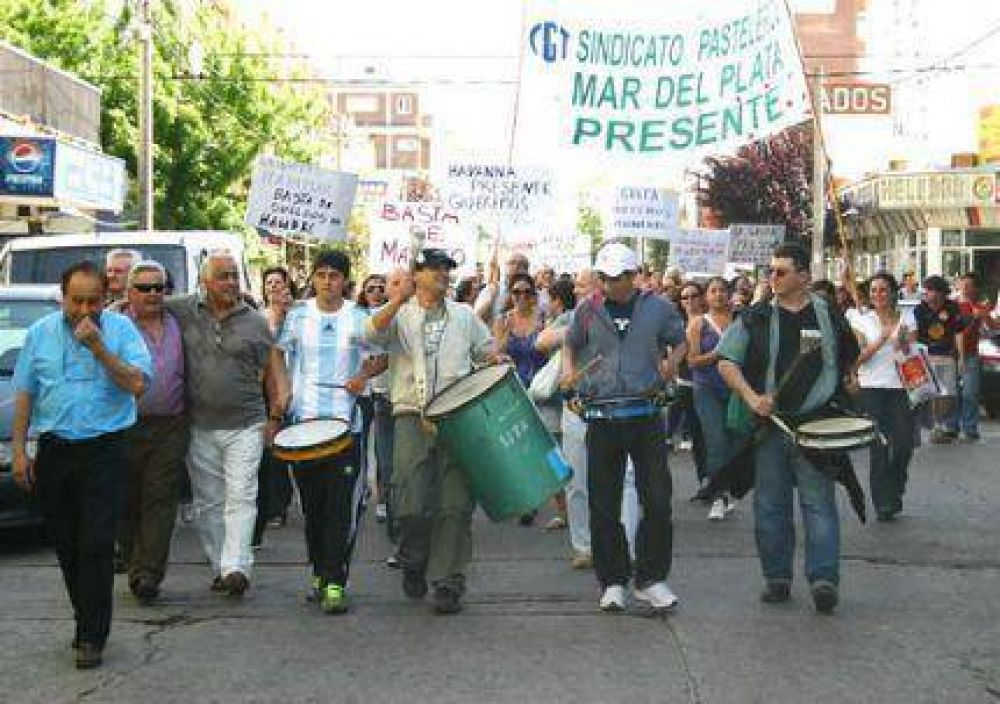 El paro de los alfajoreros se extender�a a helader�as, pizzer�as, casas de comidas r�pidas y pasteler�as