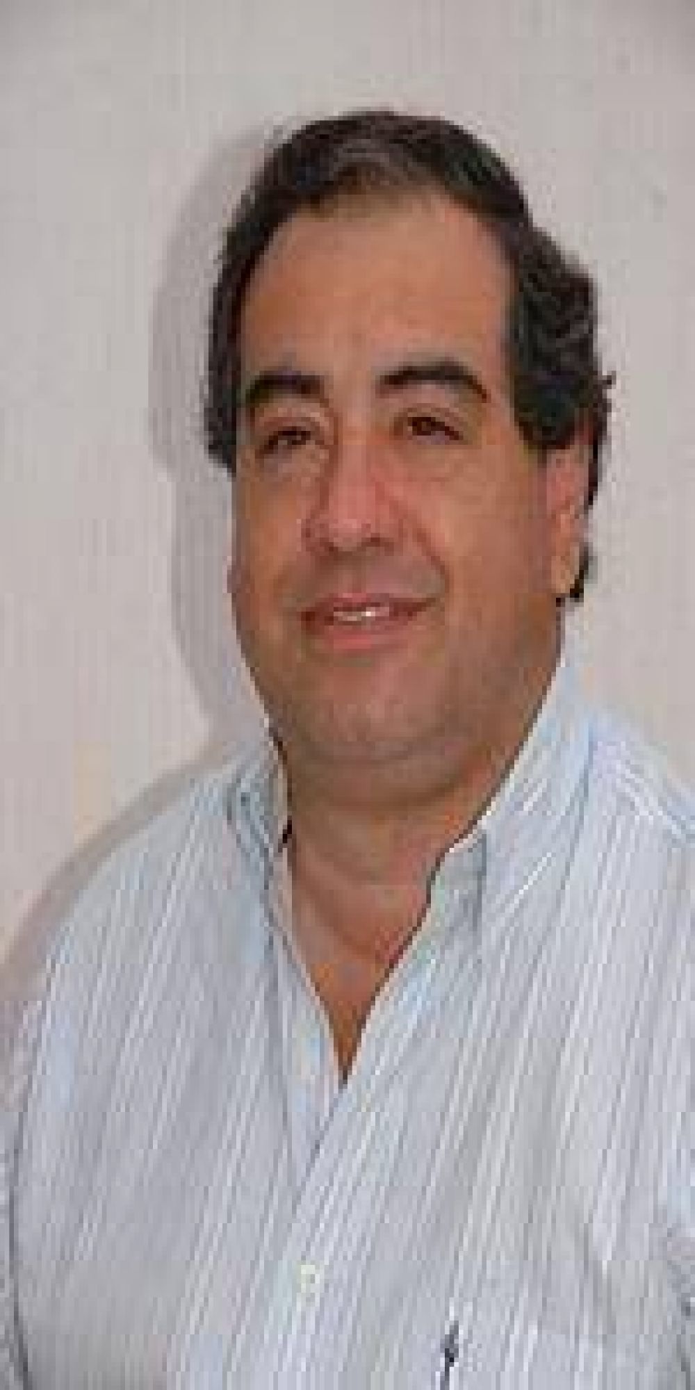 Julio Mart�nez: "No nos rendimos con los diputruchos"