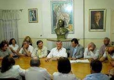 Internas en PJ: No hay se�ales del sucesor de Gioja para 2011