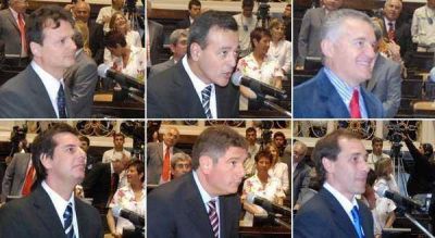 Juramentos en la Legislatura con un reclamo "al pa�s todo" 