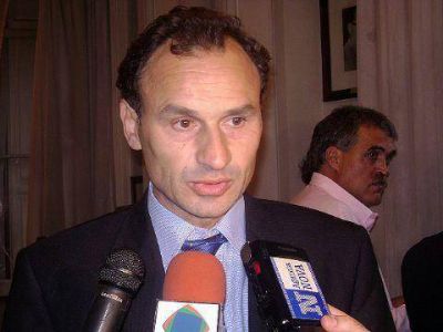 Para el diario El D�a, Bruera ser�a s�lo una v�ctima m�s de las estafas de Bracco