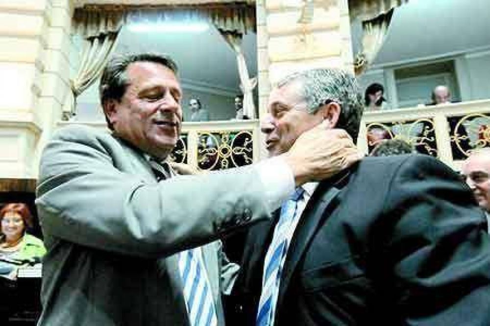 Aprobaron a Bonicatto como Defensor del Pueblo provincial