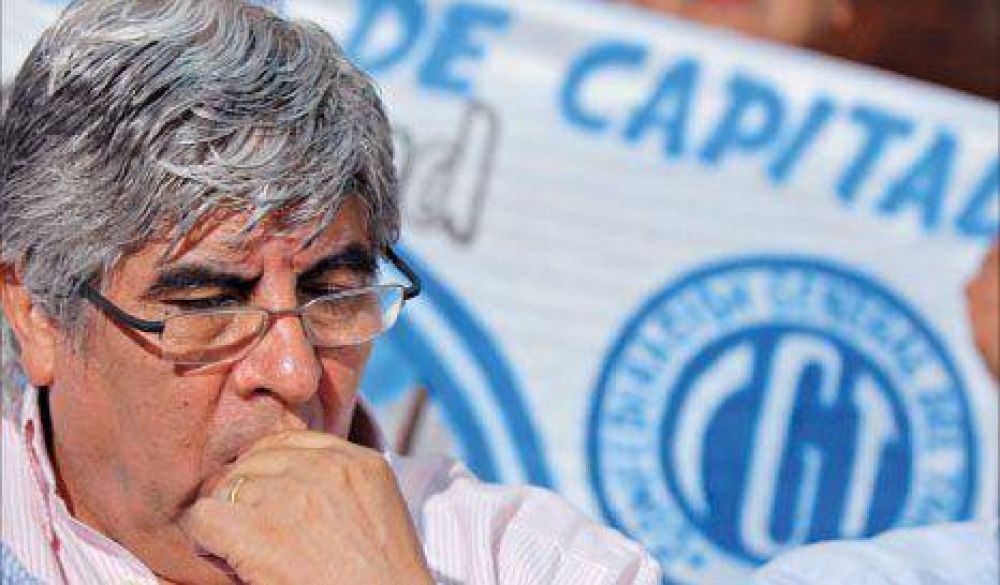 Con cautela, la CGT defendi� su monopolio