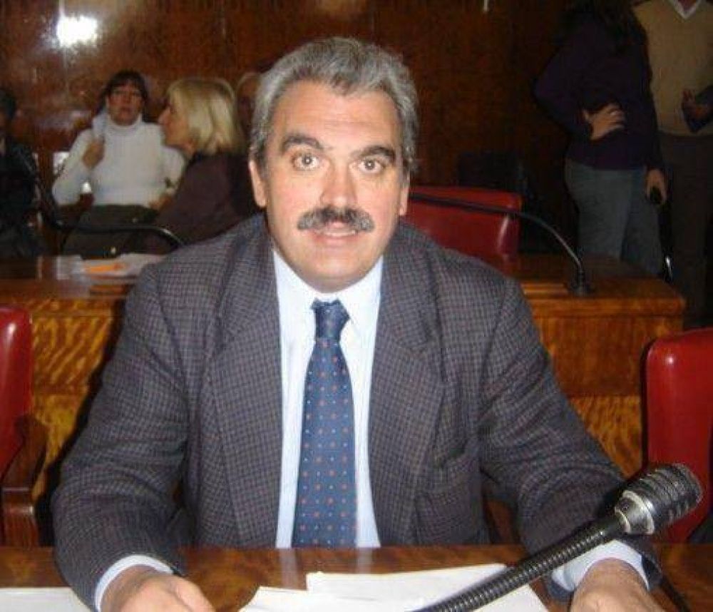 "Rosso: "No hay incompatibilidad en el Caso del concejal Pezzati"