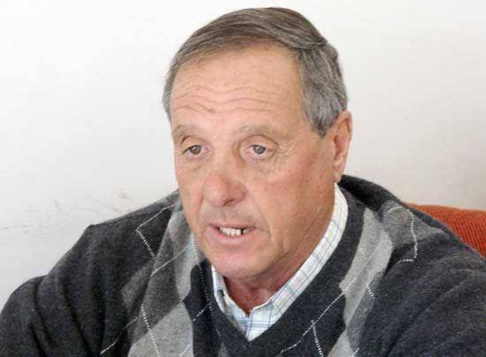"Proh�ban la construcci�n de nuevos barrios, hasta que entreguen los que est�n en construcci�n"
