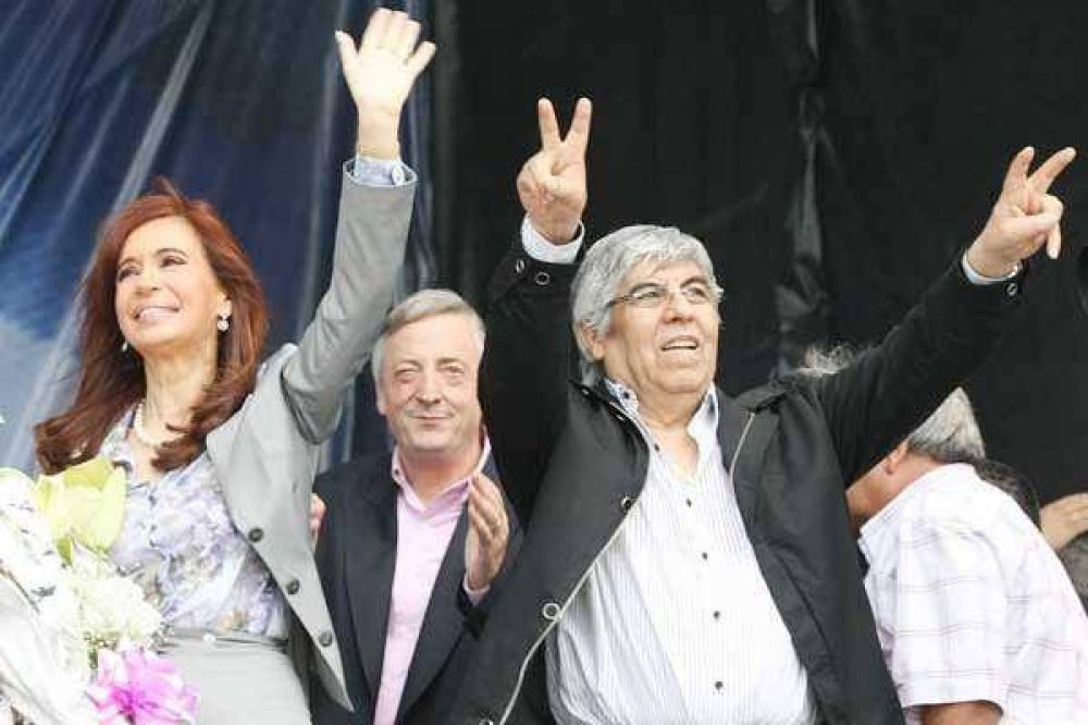 Masiva demostraci�n de fuerza de Moyano