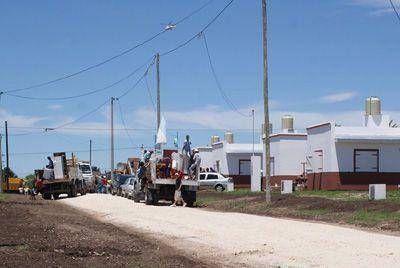 Entregaron otras 18 viviendas del Plan Dignidad