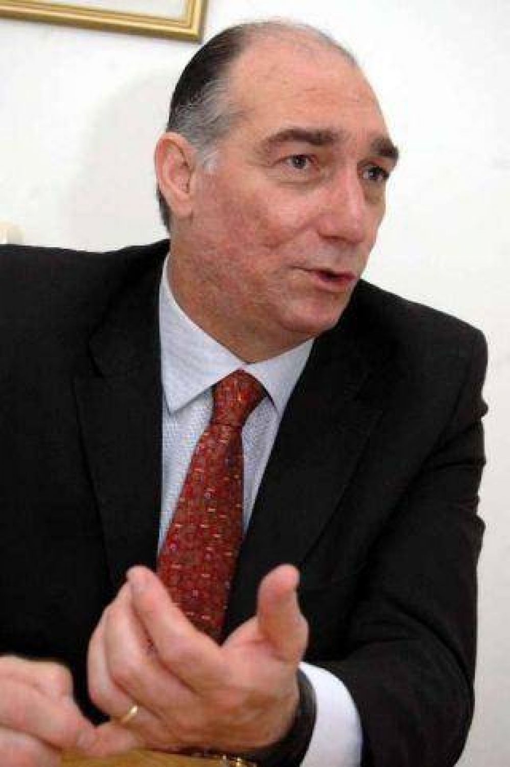 Mondino se suma a la pelea por la gobernaci�n de C�rdoba