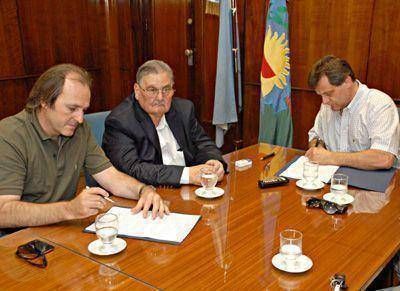Crean el Consorcio de Caminos Rurales