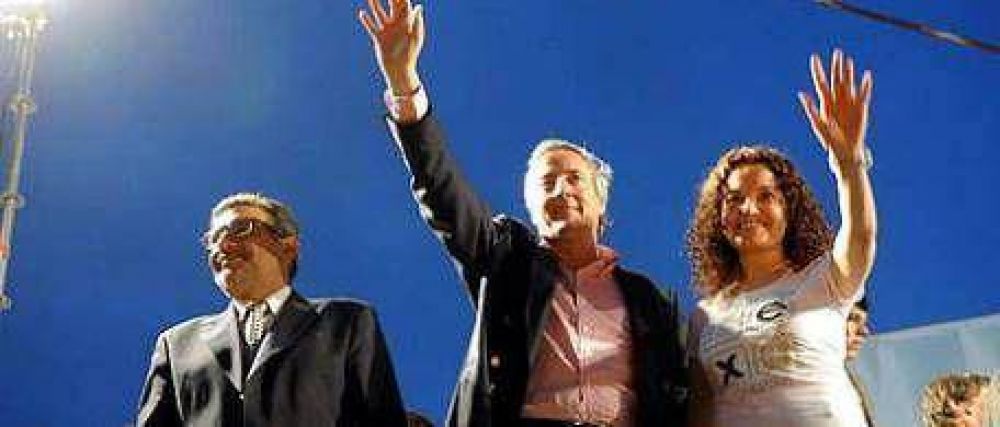 Kirchner: "Nos estamos preparando para seguir gobernando en 2011"