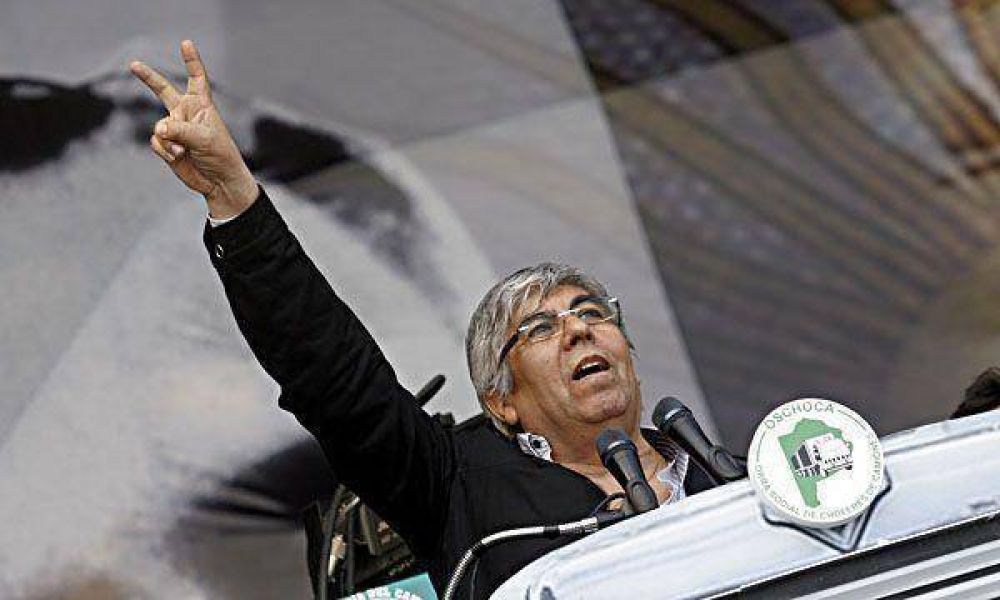 Hugo Moyano denuncia que quieren desestabilizar el gobierno nacional