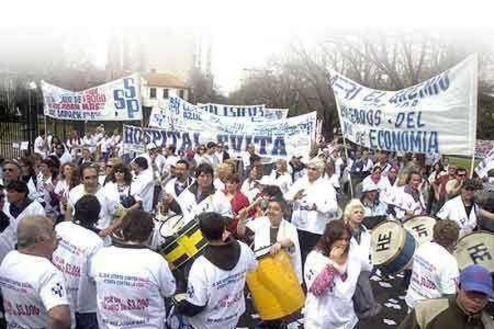 La Provincia no pag� fondos de los sindicatos y mutuales