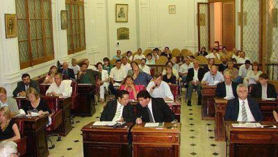 Las tasas se debaten el martes