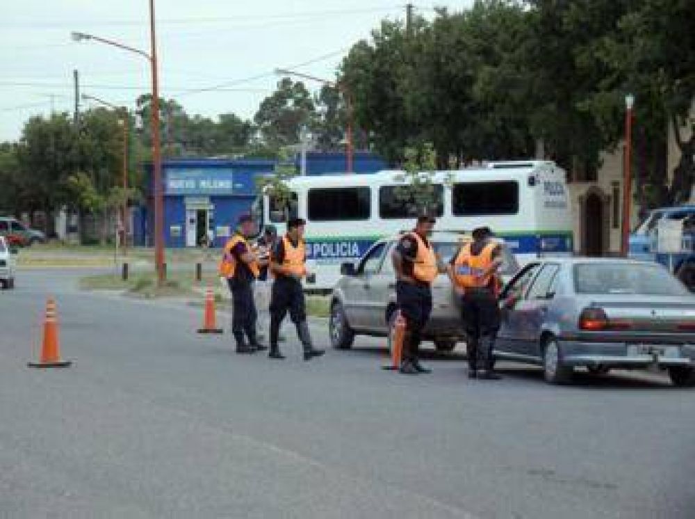 Despliegue policial en operativos callejeros en la ciudad
