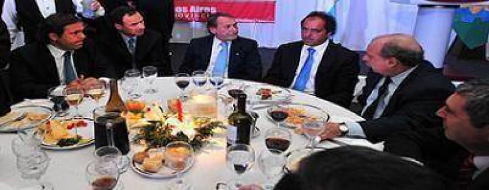 Scioli pidi� 'redoblar esfuerzos contra la Inseguridad" en Pcia.