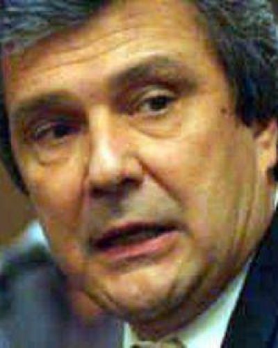 Bianchinelli se enoj� por la forma en que Cazab�n ech� a Ruggeri