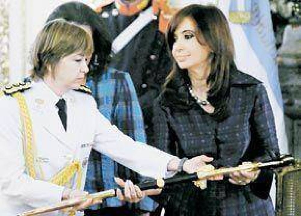 Cristina brind� con la prensa y prometi� un "2010 muy bueno"