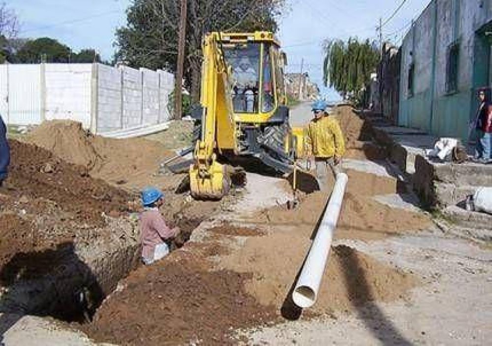 Invertirn 97 millones en obras de agua potable y cloacas