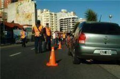 Secuestran un micro que transportaba contingente de turistas