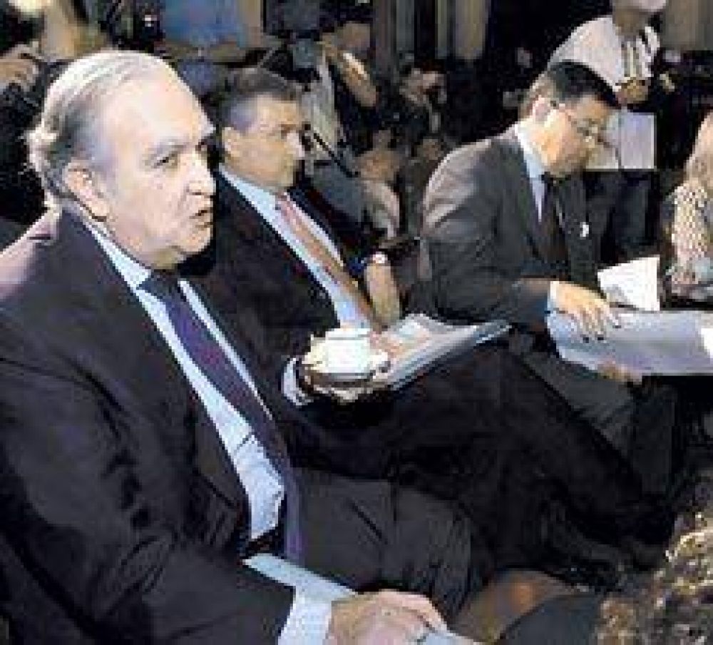 Diferencias clave entre los DNU de N�stor y Cristina para pagar con reservas