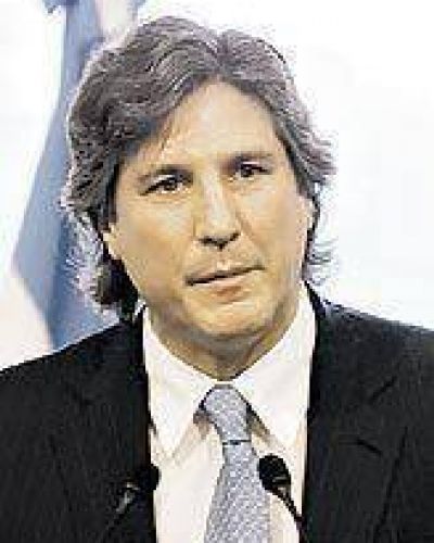 Redrado se desmarca y apunta contra otras �reas del Gobierno
