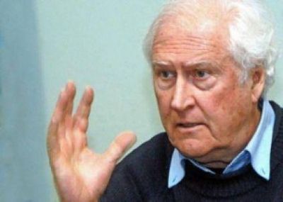 Campamento socialista con Pino Solanas