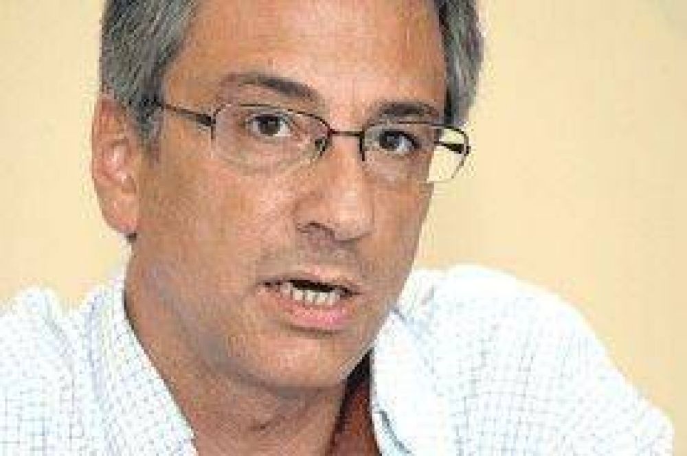 El Gobierno, su pelea con los medios, y la alternativa generacional de Eseverri