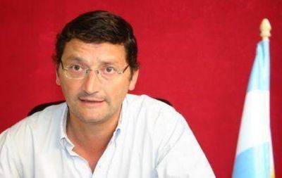 Guillermo Schutrumpf impulsa la peatonalizacion de la calle Alem y califica de incapaz al Secretario de Gobierno
