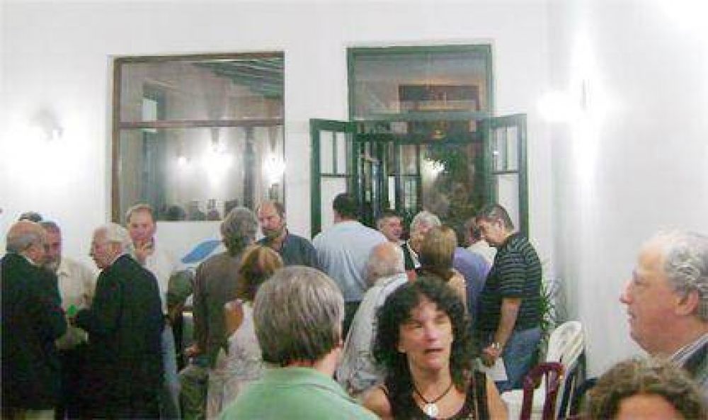 Volvi� Daniel Rodr�guez e inaugur� local de su Proyecto Justicialista
