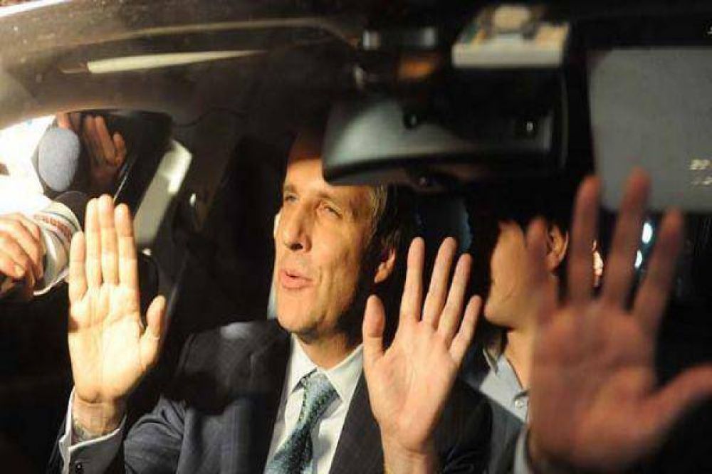 Mart�n Redrado: "No renunci� ni renunciar� a mi cargo"
