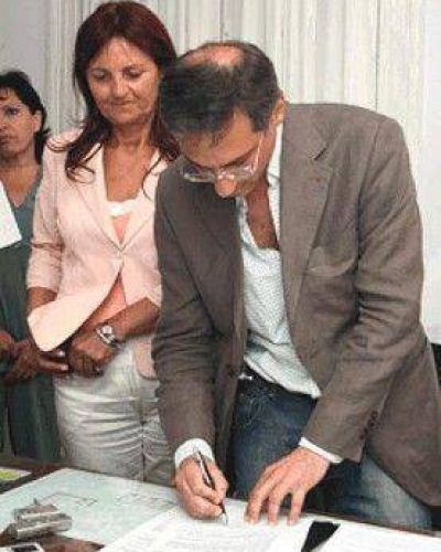 "Se termin� con los kioscos y la productividad fuera del sistema"