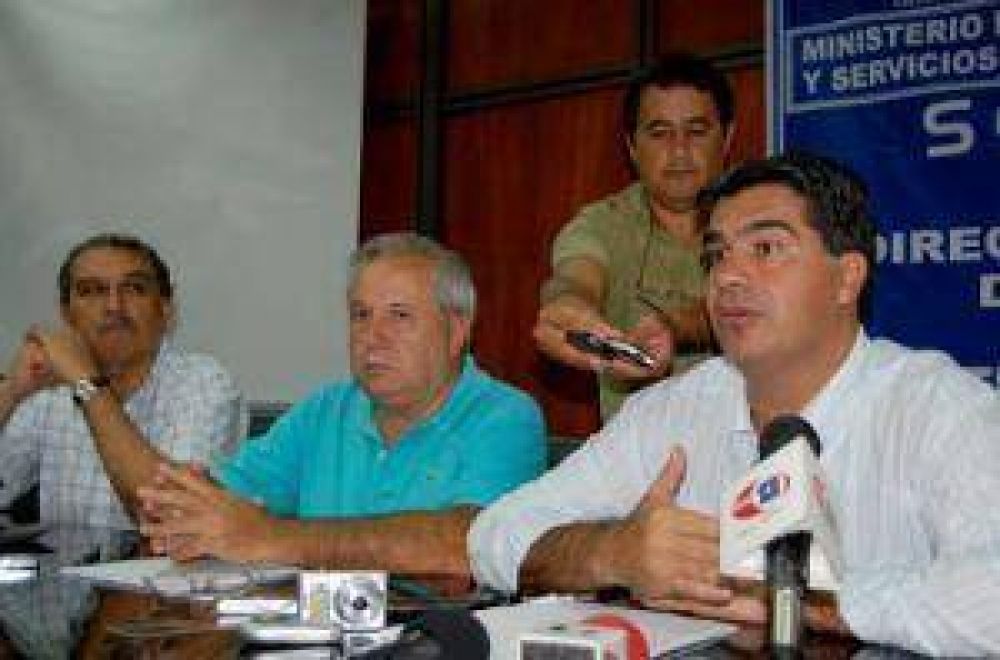 Capitanich admiti� reclamos y resalt� las inversiones realizadas en energ�a   